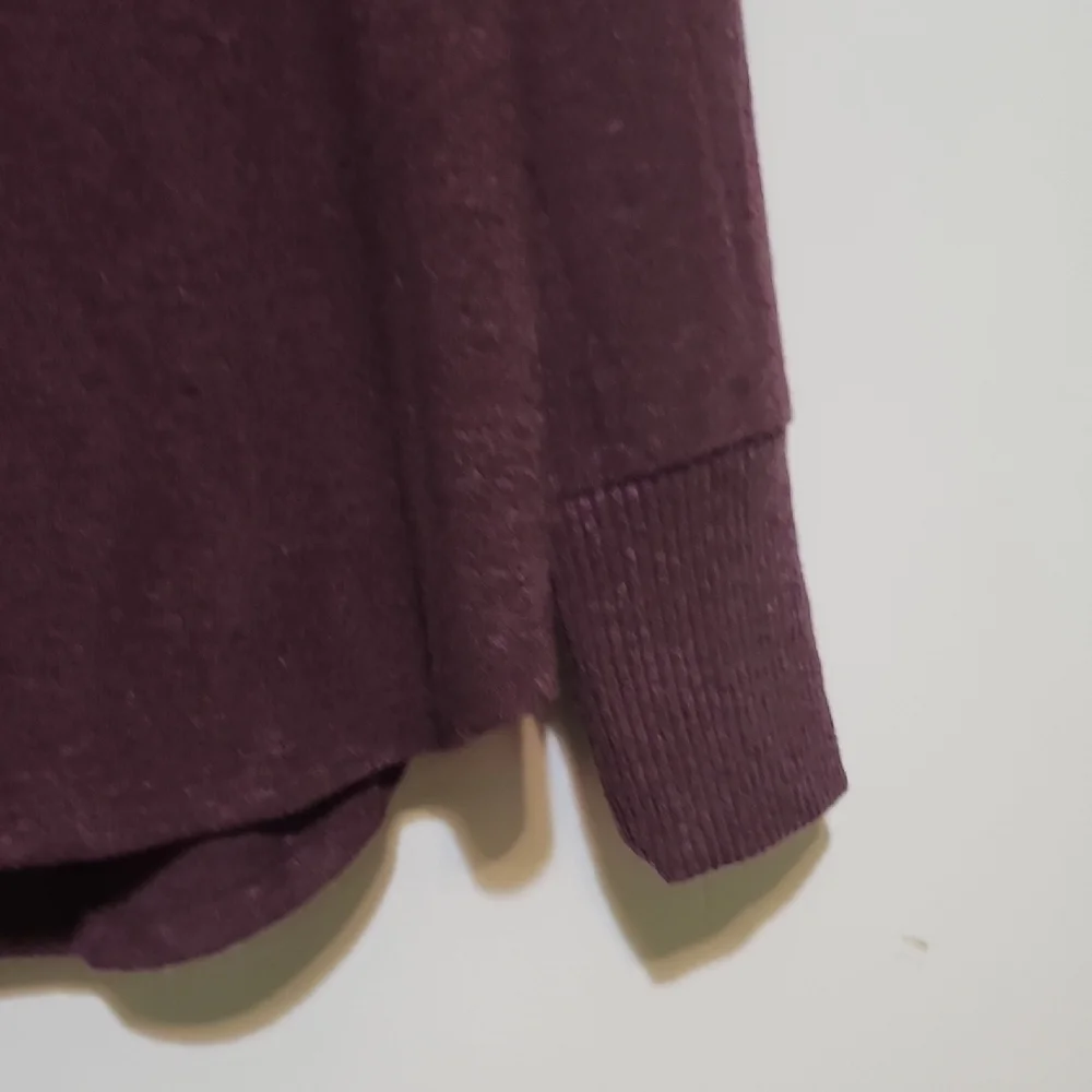 Nine West Burgundy Scoop Neck Pullover Sweater